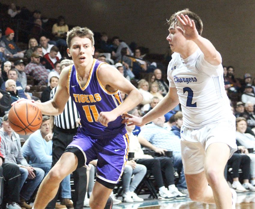 White River lands two players on 2023 Western Great Plains Boys basketball All Conference first team