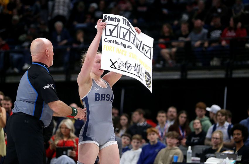  Laughs, hugs, smiles, tears and programs on the rise highlight brilliant state wrestling tournament