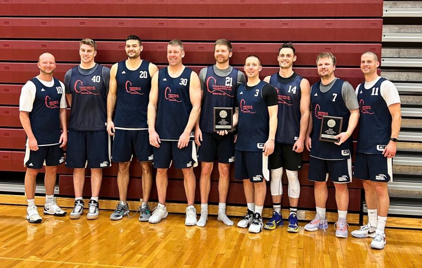 Sioux Falls, Corsica, Watertown capture men's amateur basketball titles