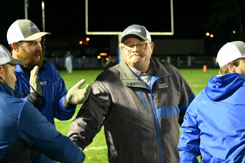 Bridgewater-Emery/Ethan's Jeff VanLeur wins 300th career coaching win