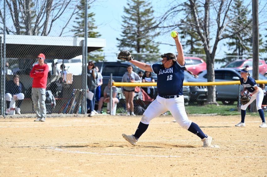 Hanson pitcher Olivia Kayser helping lead Beavers to softball success