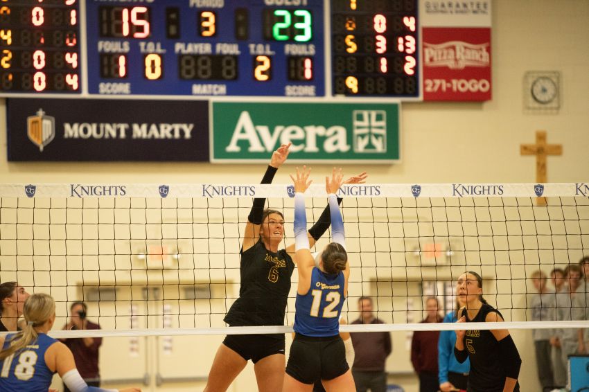 Oct. 28 Volleyball Roundup - No. 1 Harrisburg tops No. 2 O’Gorman in four sets 