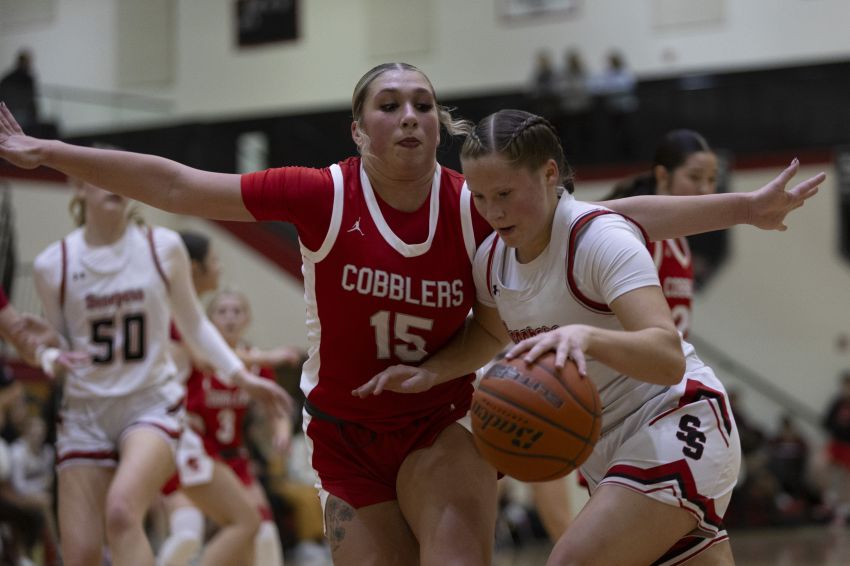 Jan. 6 Girls Basketball Roundup - Rapid City Central holds off Sturgis for nine-point victory 