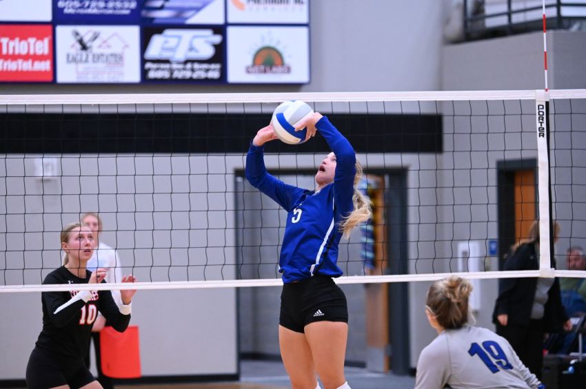 Sept. 19 Volleyball Roundup - Bridgewater-Emery sweeps Viborg-Hurley in straight sets 